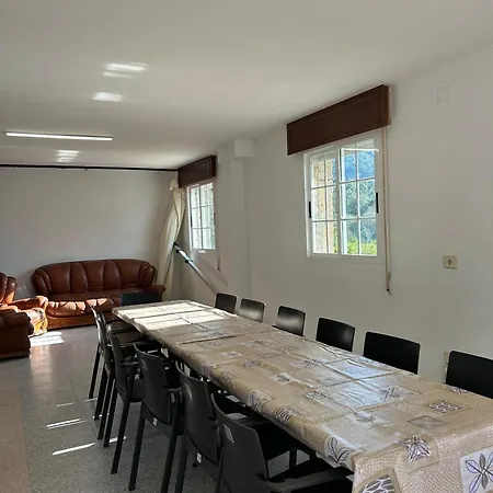 Casa Afouteza En Aldan Сasa de vacaciones *